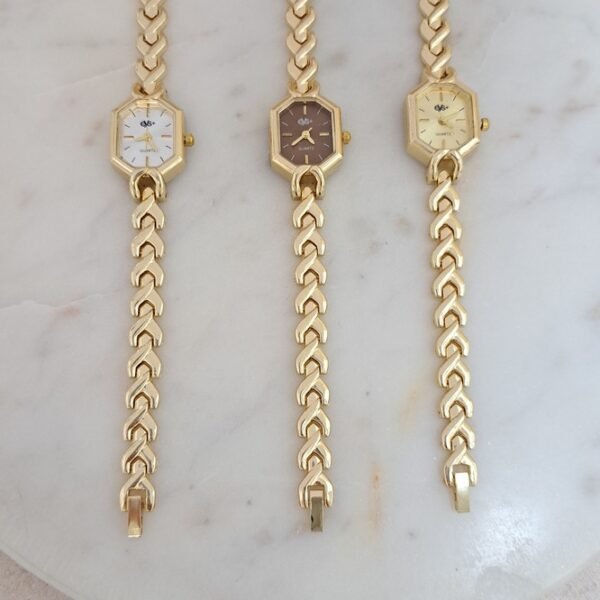 Reloj Casual Dorado 2521